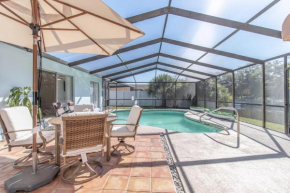Paradise Pool Waterfront 3 Bedroom home Ace Location Centrally located